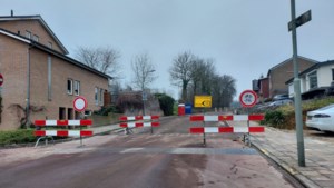 Ondernemers woedend op gemeente Beekdaelen om wegafsluiting tussen Puth en Schinnen 