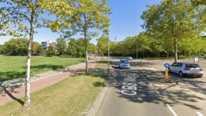 Mobiliteitshub bij CBS-kantoor Heerlen moet veel meer worden dan ‘kale grijze vlakte’ om de auto te parkeren 