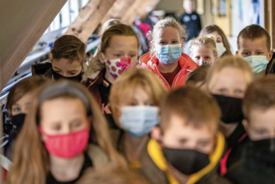 Onderwijs wanhopig door explosie aan besmettingen: ’Ik kan echt wel huilen’