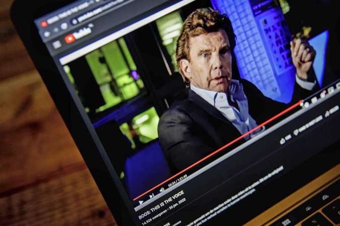 Harde kritiek deskundigen op optreden John de Mol: ’Het ging alleen over hém’