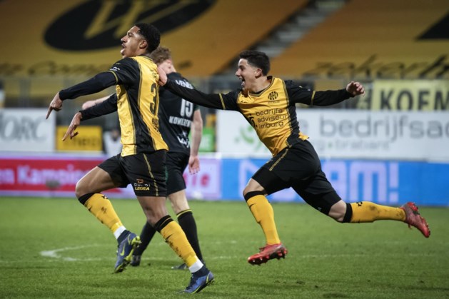 Podcast: ‘Bouchouari heeft een beetje een ‘sorry dat ik leef’-uitstraling, maar het is wel een geweldige voetballer’