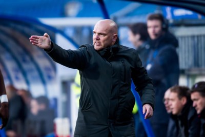 sc Heerenveen ontslaat trainer Johnny Jansen