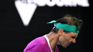 Ondanks inzinking bereikt Nadal halve finale Australian Open