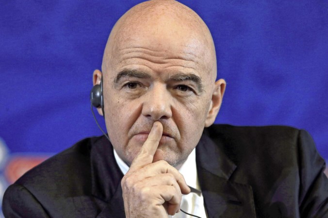 Opmerkelijk argument FIFA-baas Infantino: ‘Met WK om de twee jaar worden levens van vluchtelingen gered’