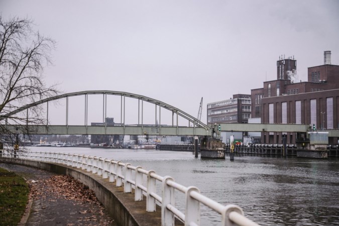 Hoop voor behoud spoorbrug Maastricht na ophef over  sloopplannen