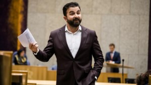 Voormalig Kamerlid Özturk uit Roermond maakt excuses voor beschuldigingen aan Defensie