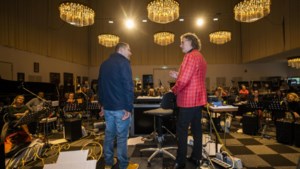 André Rieu en zijn orkest gaan gratis muzieklessen geven aan Maastrichtse kinderen die opgroeien in armoede