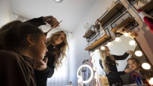 ‘Shinen’ voor Nikkie de Jager: Jonesy uit Horn en Saartje Bo uit Hoensbroek maken nog steeds kans op eindzege in ‘Make-up Cup’
