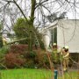 Stormschade in Limburg: boom tegen woning, wateroverlast op A2 