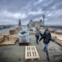 Rooftop Festival verandert betonnen dak van parkeergarage Heerlen in oase vol natuur