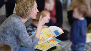 Workshop babygebaren in bibliotheek Margraten: ‘Vertellen met je handjes’ 