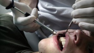Enorme tandpijn in het weekend? Patiënten van Panningen tot Heel moeten dan voortaan naar de tandarts in Eindhoven 