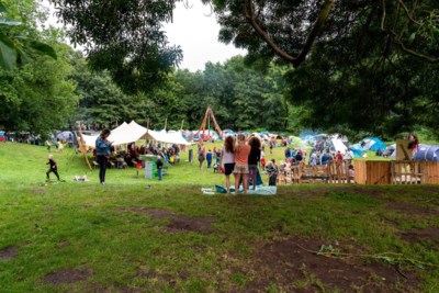 Buurtcamping op meer plekken in Limburg: kamperen in eigen buurt om elkaar beter te leren kennen