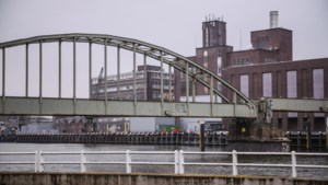 Maastricht ging in 2020 akkoord met sloop spoorbrug, schrijft staatssecretaris