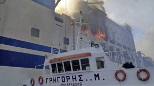 Dode gevonden na brand op veerboot Griekenland