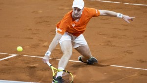 Van de Zandschulp zet Nederland op voorsprong in Davis Cup
