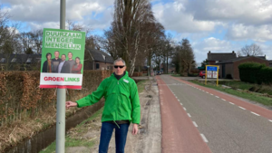 GroenLinks en PvdA in Venray moedeloos: verkiezingsborden van de partijen worden continu gestolen en vernield