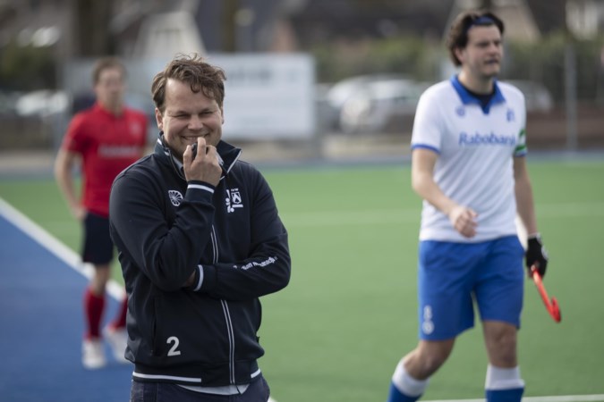 Coach van HV Weert gaat stoppen om meer tijd te maken voor zijn zoontje: ‘Het hele weekend is nu nog, hockey, hockey, hockey’