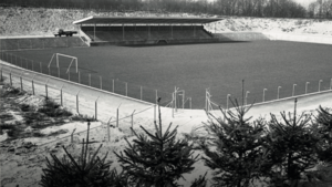 Leve Abraham De Koel: al 50 jaar het stadion met de mooiste martelgang van Nederland