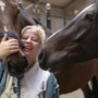 Boek over hippisch recht van advocaat uit Ospel: ‘Een paard verkopen, wordt steeds moeilijker’