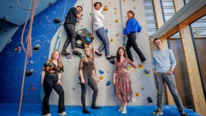 Studenten UM beklimmen Zwitserse berg voor KiKa: ‘Kinderen horen een onbezorgde jeugd te hebben’