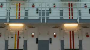 Gevangenis Sittard ontslaat smokkelende medewerker na onderzoek