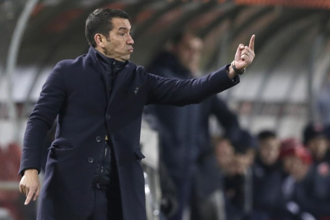 Van Bronckhorst kan Nederland dienst bewijzen, ook Bosz, Frenkie de Jong en Atalanta-trio nog actief in Europa League
