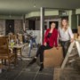 Ouders bouwen na allesverwoestende brand nieuw restaurant ‘De Meiden’ voor dochters in hartje Grashoek