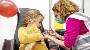 Gezondheidsraad: geen Moderna-vaccin voor kinderen onder 12