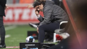 Nieuwe MVV-coach Verberne snapt er niets van: bij een 2-0 voorsprong sluipt de angst erin: ‘Pijnlijk’