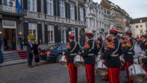 ‘Belgische’ serenade voor Willem-Alexander en Máxima bij ‘generale repetitie’ in Maastricht