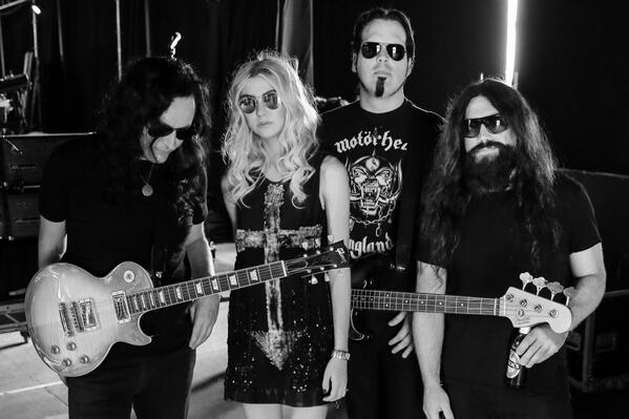 Band The Pretty Reckless zegt af voor festival Pinkpop