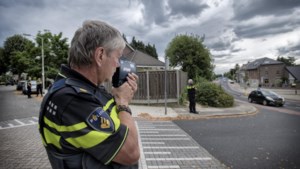 Politie Heuvelland richt vizier op dertigkilometerzones