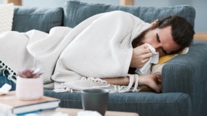 Last van aanstelleritis of worden mannen écht zieker van de griep dan vrouwen? 
