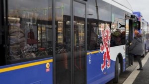 Provincies waarschuwen voor kwart minder bussen, trams en treinen in 2023
