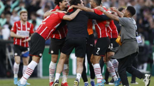 PSV in zinderende bekerfinale langs Ajax