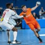 Pas op de plaats voor Nederlands handballers na mislopen WK-ticket: ‘We hebben niet gepresteerd en verliezen terecht’
