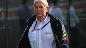 Red Bull-topadviseur Helmut Marko strooit nog wat zout in wonden Ferrari: ‘Extra bevredigend om juist hier ‘1-2’ te pakken’