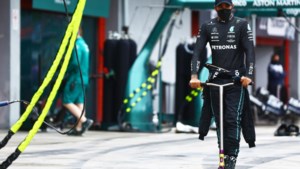 Internationale media: lof voor Max Verstappen na ‘routinezege’ en Lewis Hamilton verlaat Italië ‘zwaar vernederd’ na ‘horrorshow’