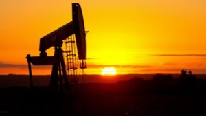 Olieprijs zakt onder 100 dollar door lockdowns in China