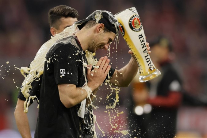 Tien keer Bayern München: wanneer stopt de bewondering en begint de voorspelbaarheid?