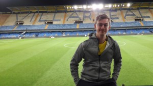Supportersclub Villarreal heeft Limburgse voorzitter met ‘Danjuma’ op shirt