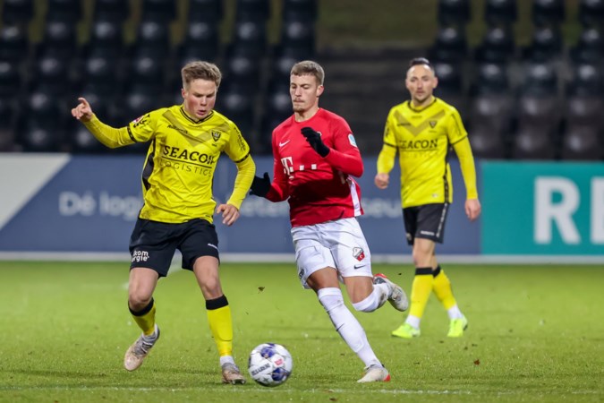 Smans weer uit de roulatie na terugval, Van Dijck begint op de bank bij VVV