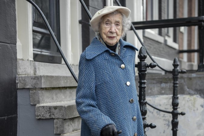 Joodse verzetsvrouw Selma (99) verloor haar vader, moeder en zusje: ‘Ik had een gelukkig leven, als je de oorlog niet meetelt’