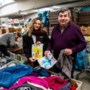 Gratis pop-upwinkel met kleding, speelgoed en luiers voor Oekraïense vluchtelingen in Dilsen-Stokkem