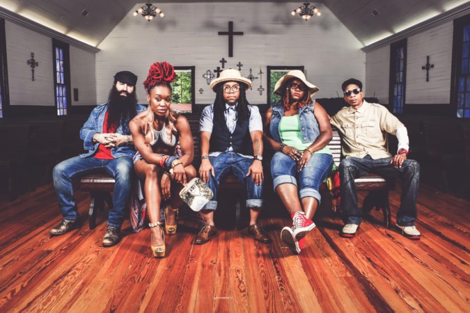 Arrested Development klaar voor Venlo: ‘Het gaat in de hiphop te vaak om geld of het promoten van het mode- of dranklabel’