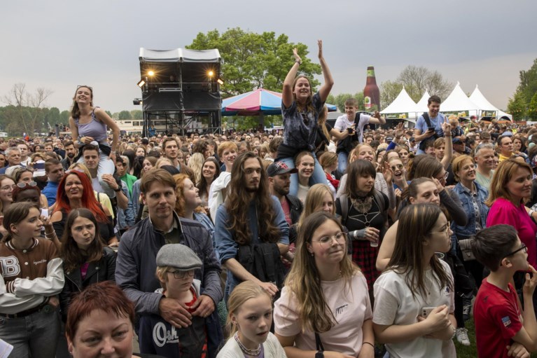 Foto’s: Jong en oud viert de vrijheid op het Bevrijdingsfestival in Roermond