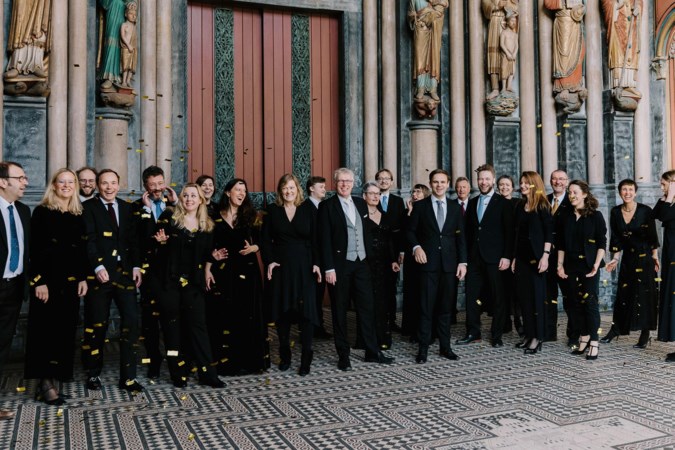 Maastrichts studentenkamerkoor Studium Chorale jubileert: Wie jarig is, trakteert