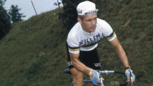 Oud-wereldkampioen wielrennen Ottenbros (78) overleden