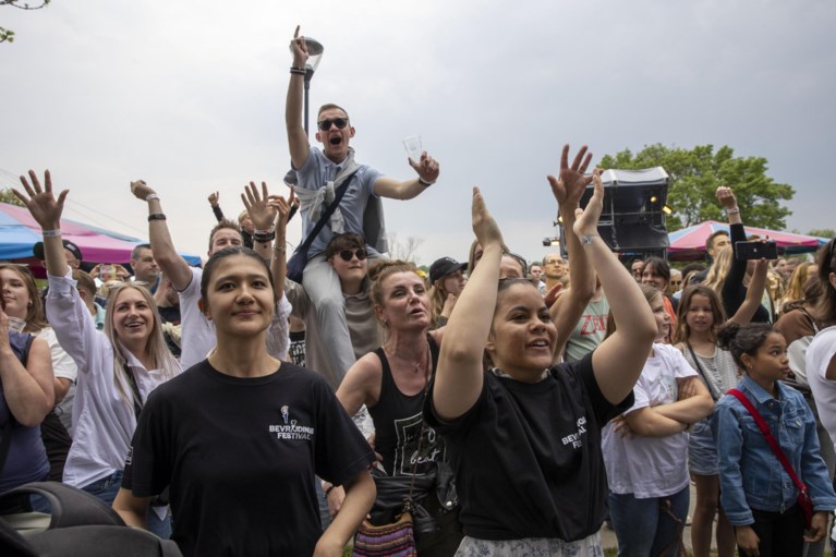 Foto’s: Jong en oud viert de vrijheid op het Bevrijdingsfestival in Roermond